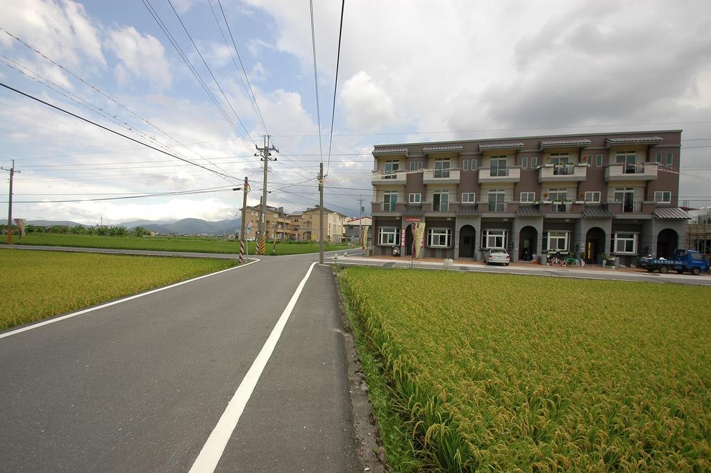 左岸villa 電動麻將k歌包棟主題派對 Luodong Buitenkant foto